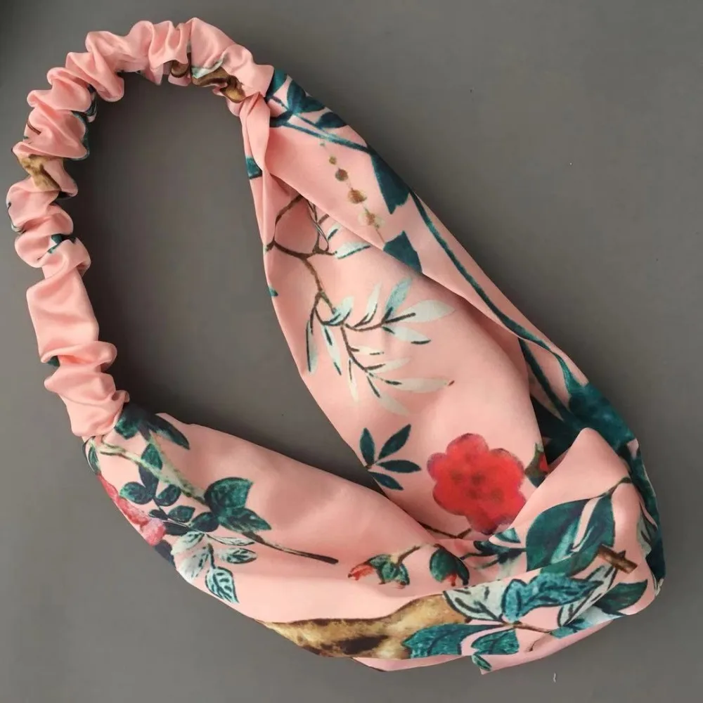 Satin Silk Women Print Headband Head Scarf Kid Girls Hairband High Quality Elastic Twist Turban Headwrap Hair Accessories
Satin Silk Women Print Headband Head Scarf Kid Girls Hairband High Quality Elastic Twist Turban Headwrap Hair Accessories