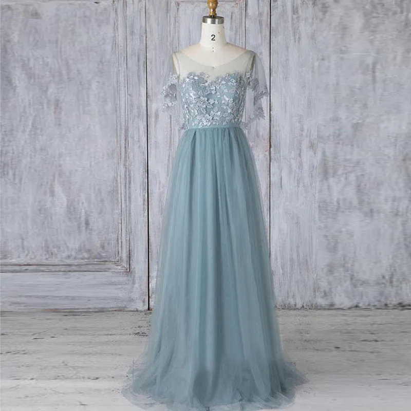 Sweet Dusty Blue Lace Appliques A-line Tulle Formal Party Gowns 2019 Backless Petal Sleeves Bridesmaid Gown
Sweet Dusty Blue Lace Appliques A-line Tulle Formal Party Gowns 2019 Backless Petal Sleeves Bridesmaid Gown