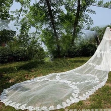 2020 Luxury 5 Meters Appliques Lace Long Wedding Veil 2 Layers White Ivory Bridal Veil In Stock
2020 Luxury 5 Meters Appliques Lace Long Wedding Veil 2 Layers White Ivory Bridal Veil In Stock