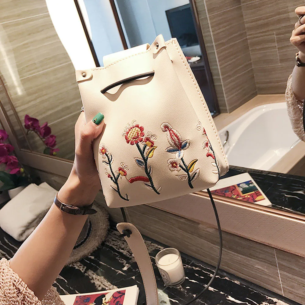 Girls Women Retro Simple Floral Bag Cross body Shoulder Bag Handbag Flower print one shoulder messenger bags bolsa feminina
Girls Women Retro Simple Floral Bag Cross body Shoulder Bag Handbag Flower print one shoulder messenger bags bolsa feminina