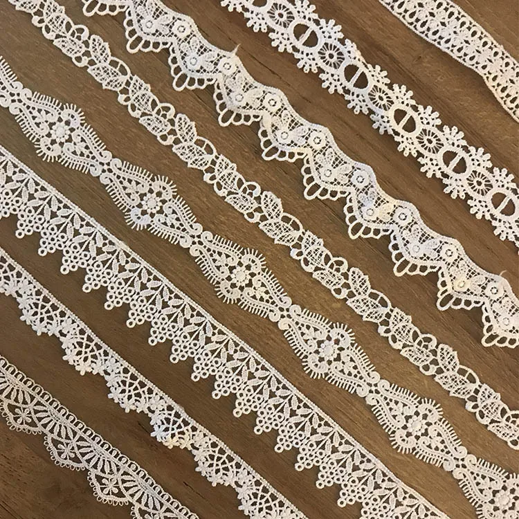 1 Yard White Polyester Embroid Sewing Ribbon Guipure Lace Trim or Fabric Warp Knitting DIY Garment Accessories
1 Yard White Polyester Embroid Sewing Ribbon Guipure Lace Trim or Fabric Warp Knitting DIY Garment Accessories