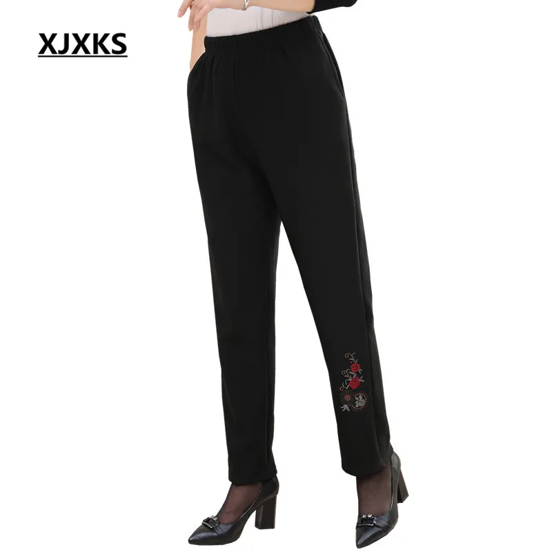 XJXKS Women Pants Trousers Winter High Waist Outer Wear Women female Fashion Thick Velvet Embroidery Pants R1088
XJXKS Women Pants Trousers Winter High Waist Outer Wear Women female Fashion Thick Velvet Embroidery Pants R1088