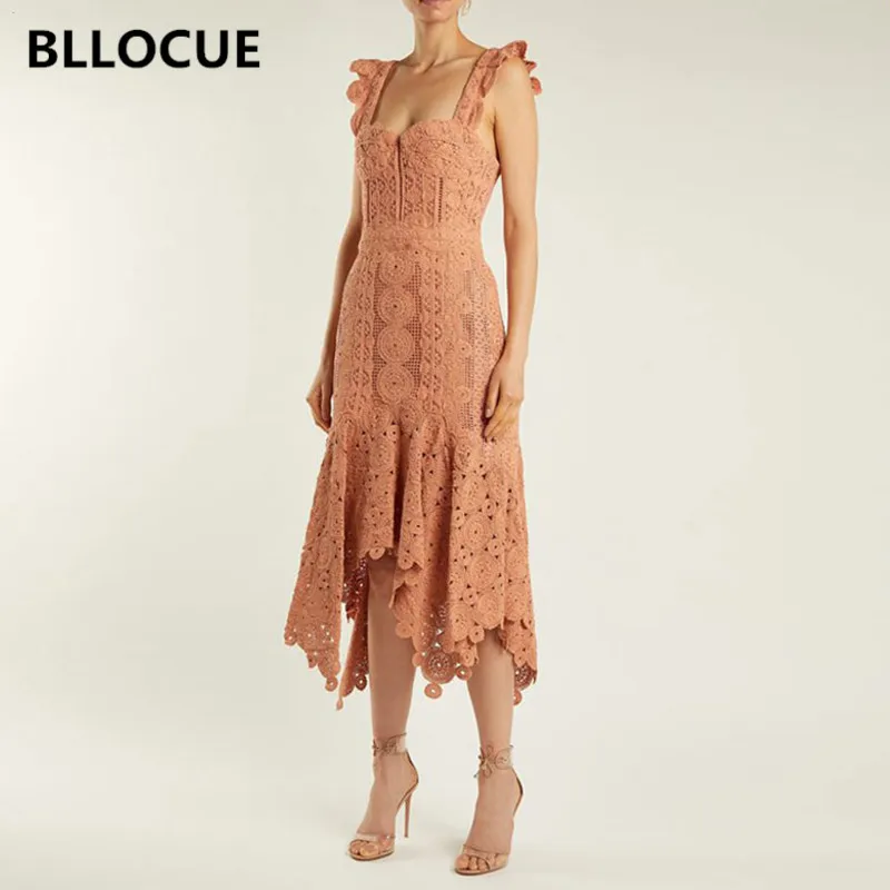 BLLOCUE 2019 Designer Runway Dress Summer Seaside Vacation Lace Sling Backless Dress Women Slim Irregular fishtail Dress
BLLOCUE 2019 Designer Runway Dress Summer Seaside Vacation Lace Sling Backless Dress Women Slim Irregular fishtail Dress
