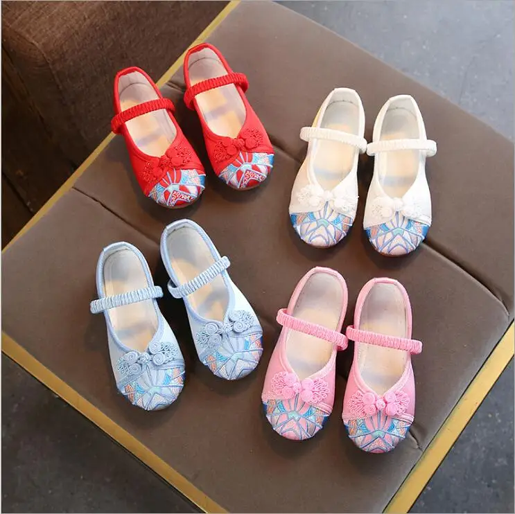 Spring Chinese Style Kids Plum Blossom Embroidery Casual Shoes Girls Princess Floral Shoes fai19327
Spring Chinese Style Kids Plum Blossom Embroidery Casual Shoes Girls Princess Floral Shoes fai19327