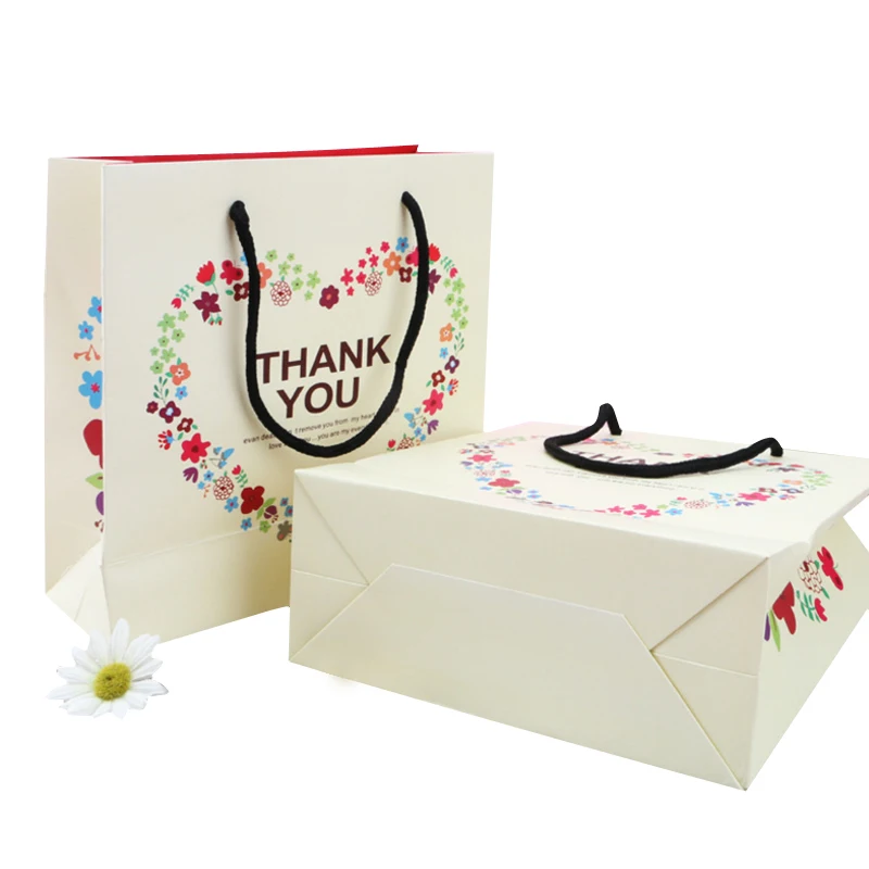20pcs/lot 20x20x8cm Cute Flower DIY Multifunction Wedding Party Paper Gift Box Decorations Snacks Candy Packaging Bag Wholesale
20pcs/lot 20x20x8cm Cute Flower DIY Multifunction Wedding Party Paper Gift Box Decorations Snacks Candy Packaging Bag Wholesale