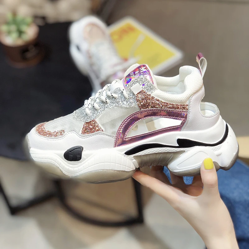 2019 Hot Sale Gym Sneakers For Women Luxury Brand Girls Sports Shoe Designer Running Shoe 2019 Women Thick Soled Ladies Sneakers
2019 Hot Sale Gym Sneakers For Women Luxury Brand Girls Sports Shoe Designer Running Shoe 2019 Women Thick Soled Ladies Sneakers