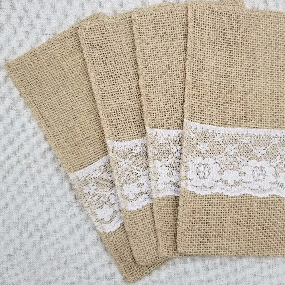 Wholesale 1pc Burlap Pouch Cutlery Holder Vintage Wedding Decoration Sisal Lace Trim Jute Hessian Rustic Event Party Supplies
Wholesale 1pc Burlap Pouch Cutlery Holder Vintage Wedding Decoration Sisal Lace Trim Jute Hessian Rustic Event Party Supplies