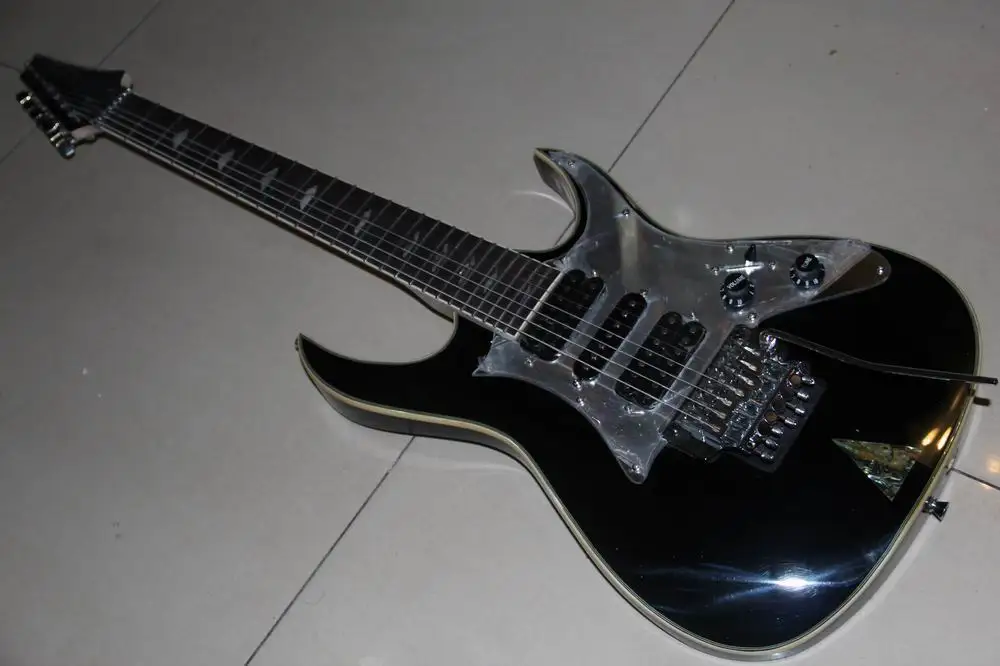 Wholesale 7 String electric guitar with tremolo system Mirorr Pickugard in black 120218
Wholesale 7 String electric guitar with tremolo system Mirorr Pickugard in black 120218