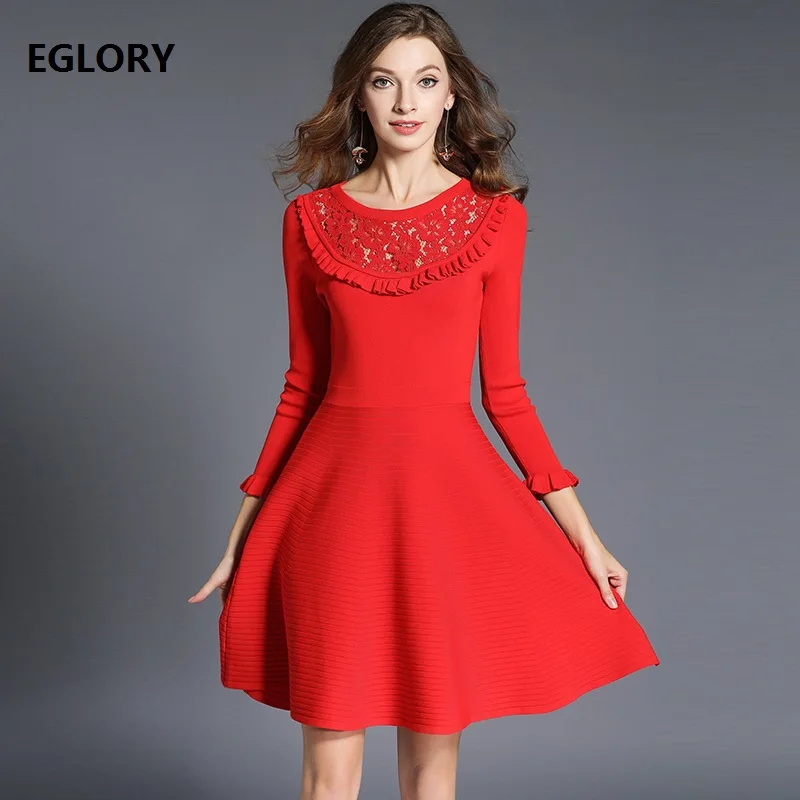 Top Quality Designer Dress 2018 Fall Winter Knitted Sweater Dress Women Lace Patchwork Long Sleeve Large Swing Party Lady Dress
Top Quality Designer Dress 2018 Fall Winter Knitted Sweater Dress Women Lace Patchwork Long Sleeve Large Swing Party Lady Dress