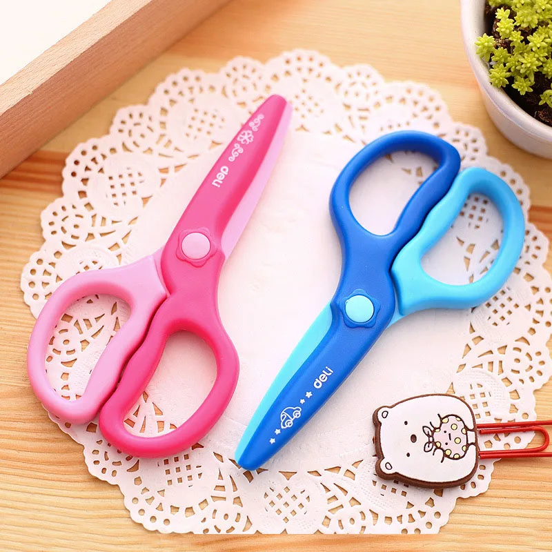 Deli Cute Manual Student Scissors Kids Safety Shear Full Plastic Material Does Not Injury Hand Material Escolar Stationery
Deli Cute Manual Student Scissors Kids Safety Shear Full Plastic Material Does Not Injury Hand Material Escolar Stationery