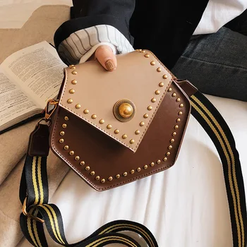 DAUNAVIA Women Bag Handbag Brand New Hexagonal Pearl Magnetic Buckle Small Square Bag Striped Crossbody Slung Shoulder Strap
DAUNAVIA Women Bag Handbag Brand New Hexagonal Pearl Magnetic Buckle Small Square Bag Striped Crossbody Slung Shoulder Strap