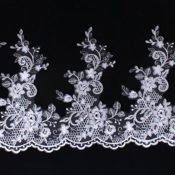 30cm Wide Gorgous Off White lace flower fabric trim for wedding dress lace, embroidered Silver Cord lace trim 
30cm Wide Gorgous Off White lace flower fabric trim for wedding dress lace, embroidered Silver Cord lace trim