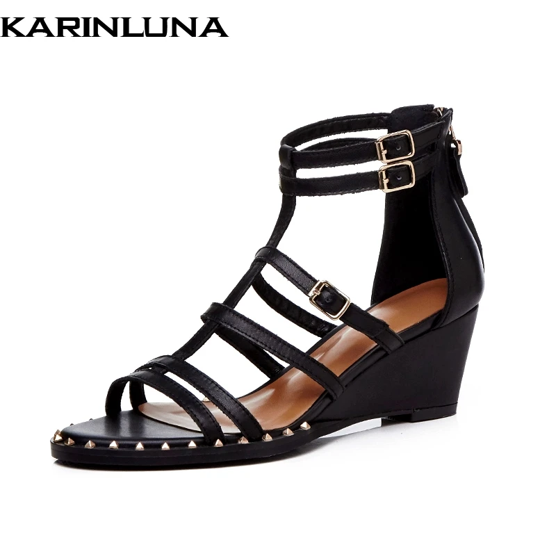 Karinluna 2019 big size 43 luxury brand design genuine cow leather gladiator sandals Shoes Woman fashion wedge high heels shoes
Karinluna 2019 big size 43 luxury brand design genuine cow leather gladiator sandals Shoes Woman fashion wedge high heels shoes
