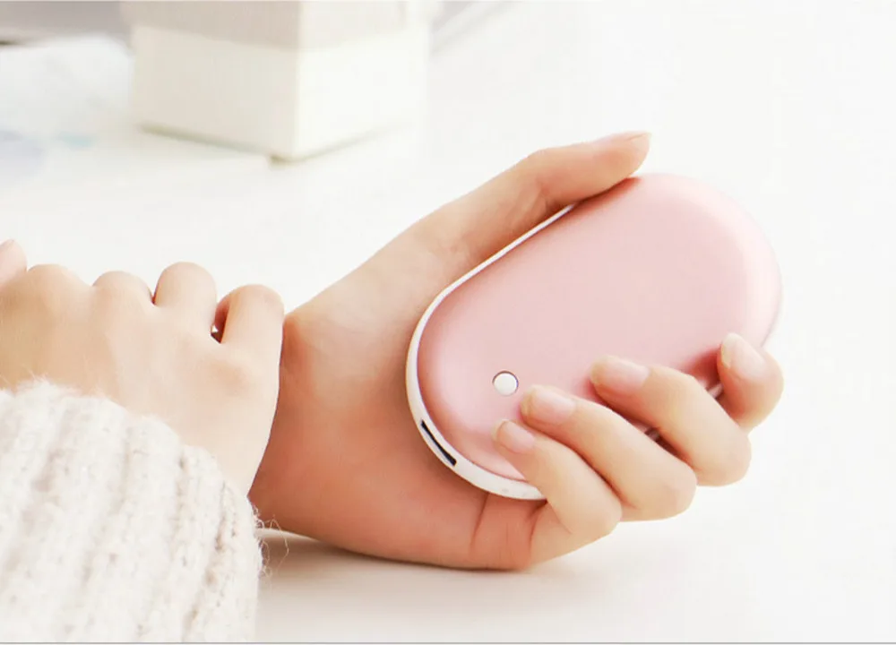 New 2 In 1 Cute USB Rechargeable Hand Warmer And 5200MA Power Bank 5V Mini Portable Travel Handy Long-Life Pocket Hand Warmer
New 2 In 1 Cute USB Rechargeable Hand Warmer And 5200MA Power Bank 5V Mini Portable Travel Handy Long-Life Pocket Hand Warmer