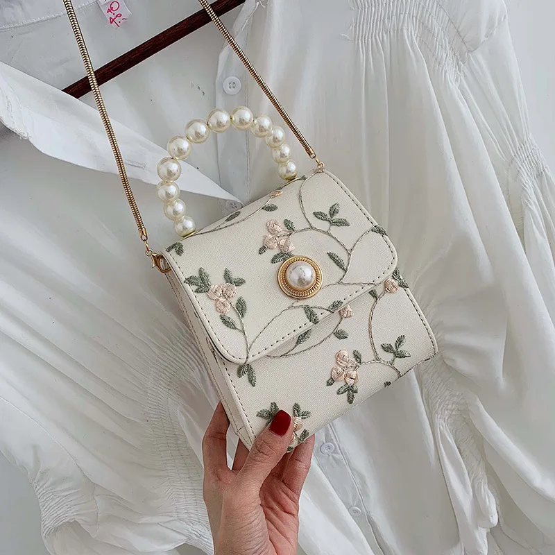 New Pattern Pearl Chain Women Package Tide Lace Single Shoulder Package Diagonal Forest System Small Square Bag 2019
New Pattern Pearl Chain Women Package Tide Lace Single Shoulder Package Diagonal Forest System Small Square Bag 2019