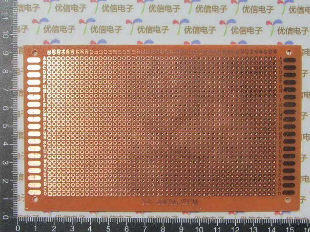 Free shipping Bakelite universal board 9 * 15CM / 2.54MM Pitch / Pegboard / Universal board / circuit board / thick 1.6MM
Free shipping Bakelite universal board 9 * 15CM / 2.54MM Pitch / Pegboard / Universal board / circuit board / thick 1.6MM
