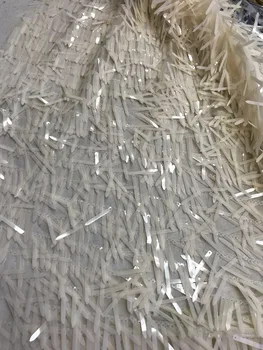 embroidered Lace Fabric best Quality sequins Tulle Embroidered lace fabric J-1116 for fashion dress
embroidered Lace Fabric best Quality sequins Tulle Embroidered lace fabric J-1116 for fashion dress