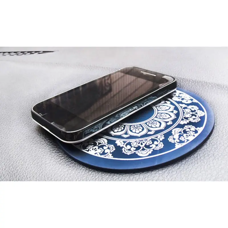 1PCS Non-Slip Pad Porcelain Round Diamonds Car Perfume Ornaments Mobile Phone Pad
1PCS Non-Slip Pad Porcelain Round Diamonds Car Perfume Ornaments Mobile Phone Pad