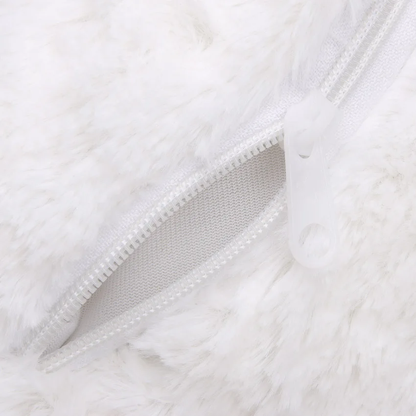 3705037144_1192980891