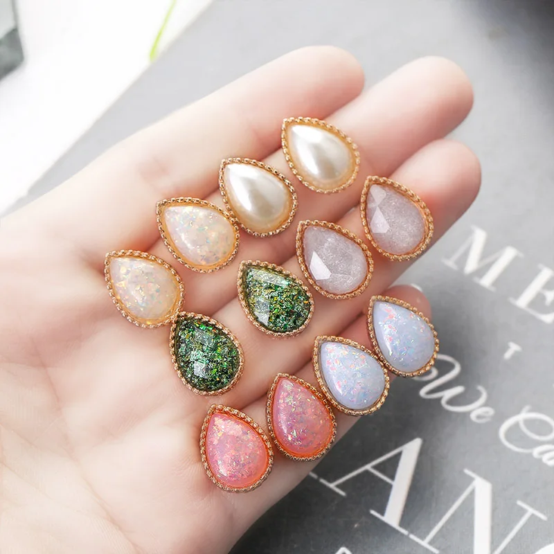 European and American Personality Exquisite Drop-shaped Resin Ear Nails Fashion Bright Pink Earrings Baitao Geometry Wholesale
European and American Personality Exquisite Drop-shaped Resin Ear Nails Fashion Bright Pink Earrings Baitao Geometry Wholesale