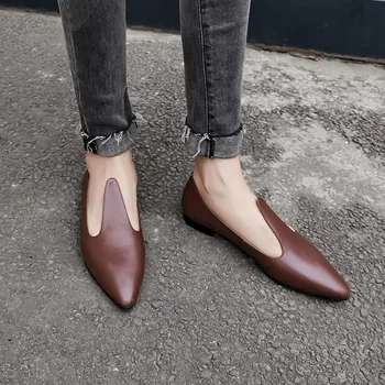 YMECHIC 2019 New Summer Autumn Genuine Leather Pointed Toe Slip on Women Flat Shoes Daily Casual Flats Black Brown Loafers
YMECHIC 2019 New Summer Autumn Genuine Leather Pointed Toe Slip on Women Flat Shoes Daily Casual Flats Black Brown Loafers