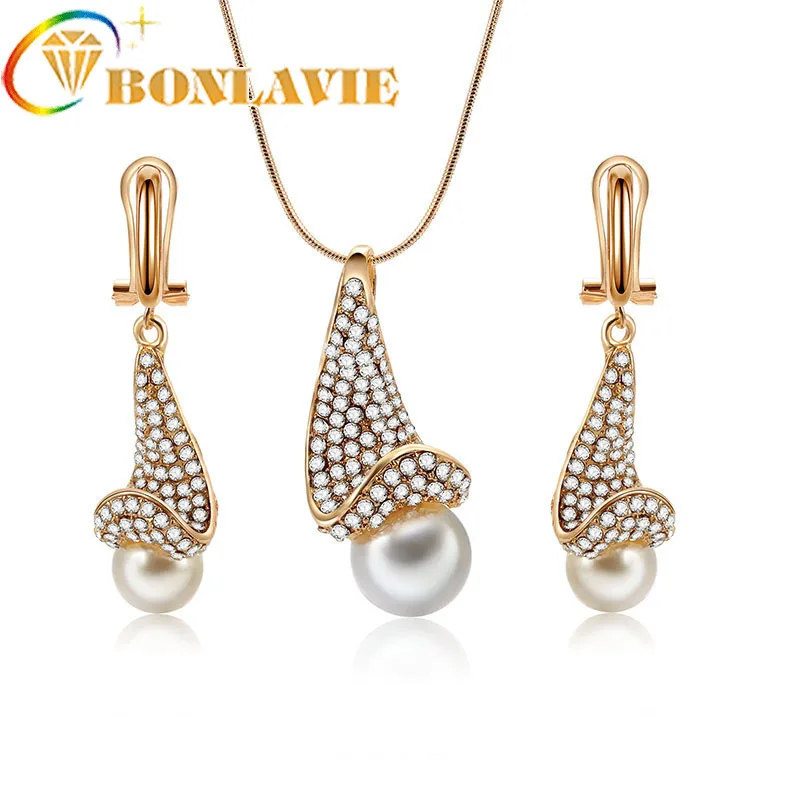 2018 New Fashion Gold Color Jewelry Set Crystal Simulated Pearls Earrings Necklace Jewelry Sets For Women
2018 New Fashion Gold Color Jewelry Set Crystal Simulated Pearls Earrings Necklace Jewelry Sets For Women