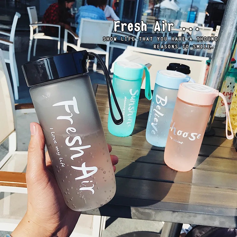 580ml Individuality Frosted Plastic Water Bottle Outdoor Portable Drinking Bottles with Silicone Rope Summer Drinkware BPA Free
580ml Individuality Frosted Plastic Water Bottle Outdoor Portable Drinking Bottles with Silicone Rope Summer Drinkware BPA Free