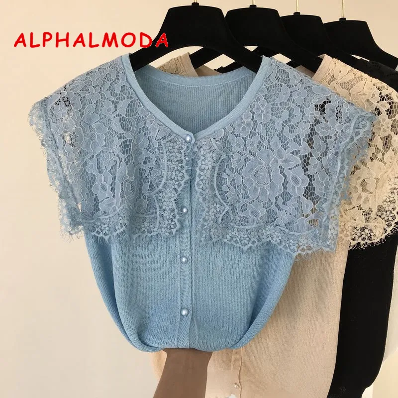 ALPHALMODA 2019 Summer New Women's Knit Lace Collar Cardigans Single Breasted Lace Patchwork Ladies Sweet Casual Summer Outfit
ALPHALMODA 2019 Summer New Women's Knit Lace Collar Cardigans Single Breasted Lace Patchwork Ladies Sweet Casual Summer Outfit