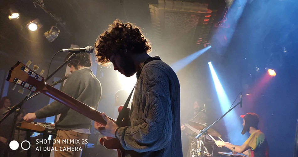 Xiaomi Mix 2S Wireless Charging 10