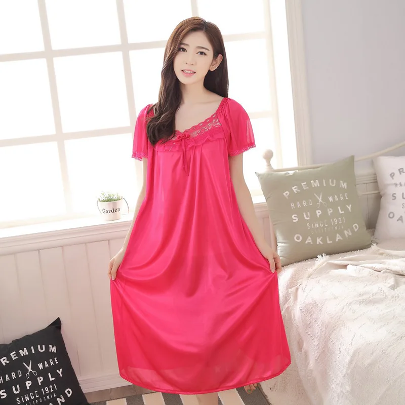 Hot 2022 Women's fashion Cozy Large size sleepwear Breathable Short sleeve Nightgowns Sexy V-neck Silk Nightgown
Hot 2022 Women's fashion Cozy Large size sleepwear Breathable Short sleeve Nightgowns Sexy V-neck Silk Nightgown
