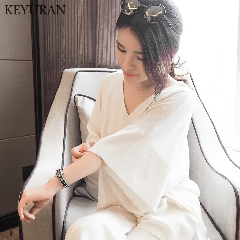 Women Ice silk Two Piece Set Wide Leg Pants + sweater Knitted Suit short Sleeved Two Piece 2019 New Women's Summer 2 Pcs Sets
Women Ice silk Two Piece Set Wide Leg Pants + sweater Knitted Suit short Sleeved Two Piece 2019 New Women's Summer 2 Pcs Sets