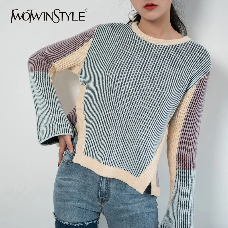 TWOTWINSTYLE Autumn Hit Colors Sweater For Women Round Neck Flared Sleeve Split Knitting Pullover Tops Female Fashion Clothes
TWOTWINSTYLE Autumn Hit Colors Sweater For Women Round Neck Flared Sleeve Split Knitting Pullover Tops Female Fashion Clothes