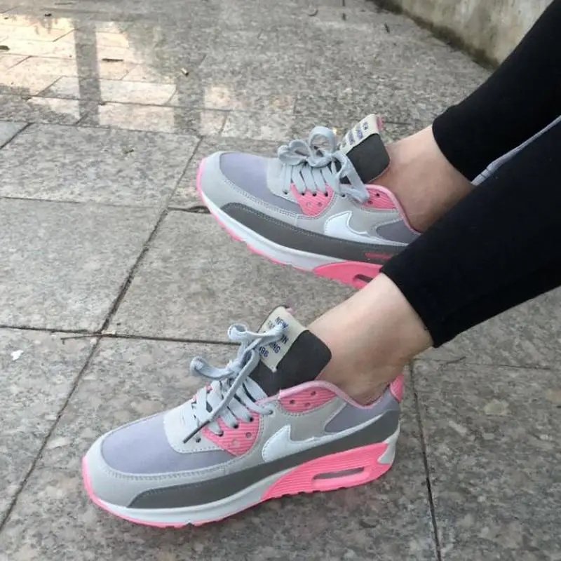 Sneakers Women Shoes Trainers Lace Up Trend Casual Shoes Brand Shoes for Woman Black Green Red Femme Zapatillas Mujer
Sneakers Women Shoes Trainers Lace Up Trend Casual Shoes Brand Shoes for Woman Black Green Red Femme Zapatillas Mujer