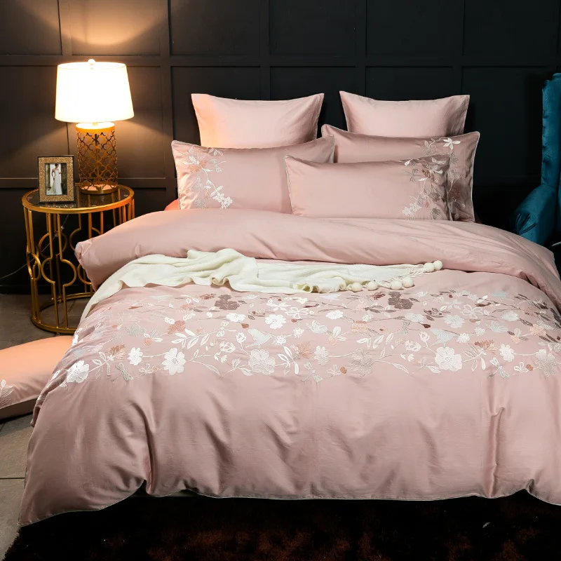 American Villa Embroidery 60 Satin Cotton Covered European Bedding Quilt Cover Sheets Duvet Cover Bedding Set Luxury
American Villa Embroidery 60 Satin Cotton Covered European Bedding Quilt Cover Sheets Duvet Cover Bedding Set Luxury
