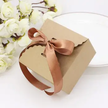 50pcs Square Candy Box Vintage Wedding Gifts for Guests Kraft Boxes with Ribbon Decoration Cake Snack Packaging
50pcs Square Candy Box Vintage Wedding Gifts for Guests Kraft Boxes with Ribbon Decoration Cake Snack Packaging