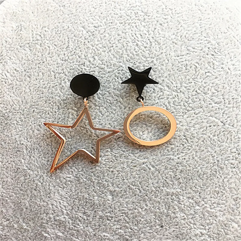 MXIAOD Long Titanium-Copper Asymmetric Earrings for Women in 2019 Star-Shaped Earrings Personalized Earrings
MXIAOD Long Titanium-Copper Asymmetric Earrings for Women in 2019 Star-Shaped Earrings Personalized Earrings