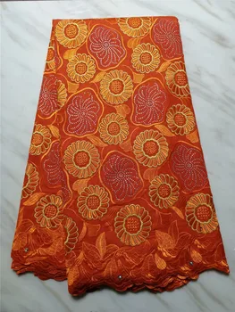 Nigerian lace fabrics high quality for wedding cotton dry lace fabric high quality swiss voile lace in switzerland 5yard/lot
Nigerian lace fabrics high quality for wedding cotton dry lace fabric high quality swiss voile lace in switzerland 5yard/lot