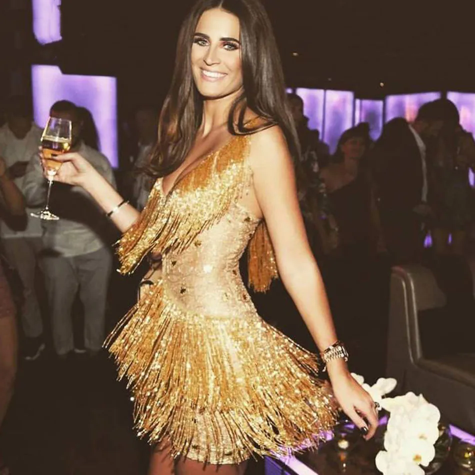 DressBird Women Summer Dress Bandage Bodycon Vestidos Sexy Sleeveless Backless Spaghetti Strap Tassels Fringe Gold Runway Dress
DressBird Women Summer Dress Bandage Bodycon Vestidos Sexy Sleeveless Backless Spaghetti Strap Tassels Fringe Gold Runway Dress