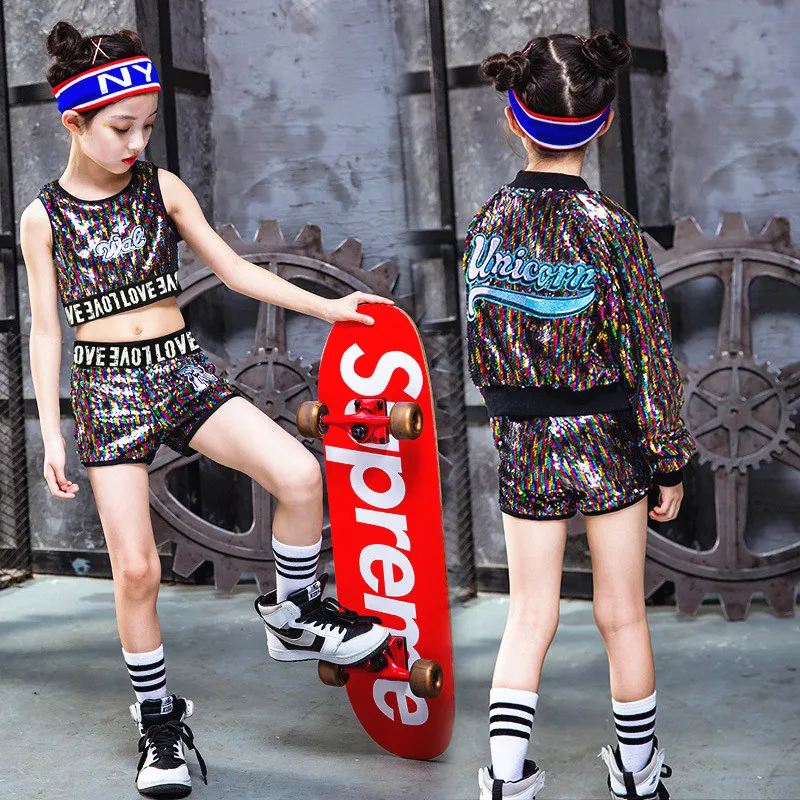 Girl Jazz dance Clothes Children's sequins hip-hop performance suit girls ' drum sequined hip-hop costume suit set
Girl Jazz dance Clothes Children's sequins hip-hop performance suit girls ' drum sequined hip-hop costume suit set