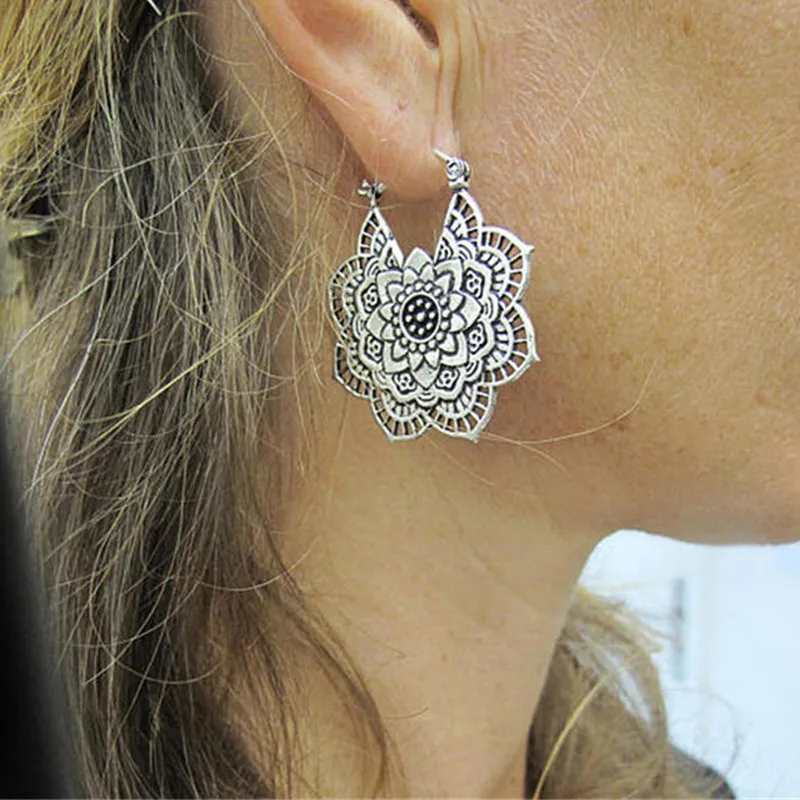 Tocona Retro Mandala Flower Drop Dangle Earrings for Women Girl Metal Floral Hook Pendant Earring Party Jewelry Brincos 5123
Tocona Retro Mandala Flower Drop Dangle Earrings for Women Girl Metal Floral Hook Pendant Earring Party Jewelry Brincos 5123
