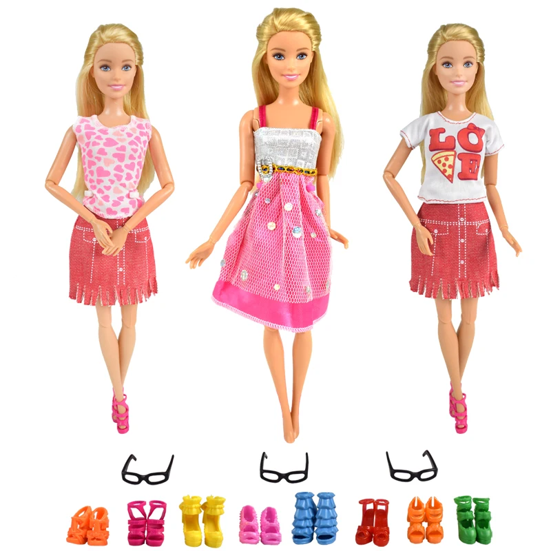 9 Item/set Doll Accessories =3 Pcs Beautiful Dress + 3 Pcs Glasses + Random 3 Pairs Shoes for Doll Supplies Best Girl Toys Gift
9 Item/set Doll Accessories =3 Pcs Beautiful Dress + 3 Pcs Glasses + Random 3 Pairs Shoes for Doll Supplies Best Girl Toys Gift