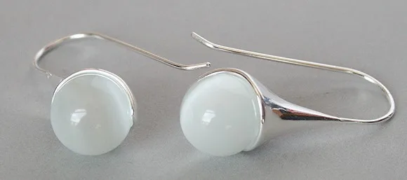 14mm White Cat's Eye stone Opal 925 Sterling Silver Hook Earring 1 1/2' valentine's Natural bread silver big earrings 
14mm White Cat's Eye stone Opal 925 Sterling Silver Hook Earring 1 1/2' valentine's Natural bread silver big earrings