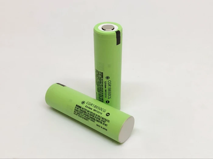 2PCS/LOT New Original Panasonic CGR18650CG 18650 3.7V 2250mAh Rechargeable Lithium Battery (CGR18650CG) Batteries Free Shipping
2PCS/LOT New Original Panasonic CGR18650CG 18650 3.7V 2250mAh Rechargeable Lithium Battery (CGR18650CG) Batteries Free Shipping