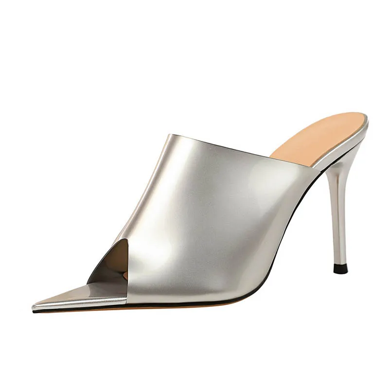 Fashion Woman Pumps Leather Women Slippers High Heels Shoes Mules Pointed Toe Summer Shoes Woman hot sale S31 Heel 10.5cm
Fashion Woman Pumps Leather Women Slippers High Heels Shoes Mules Pointed Toe Summer Shoes Woman hot sale S31 Heel 10.5cm
