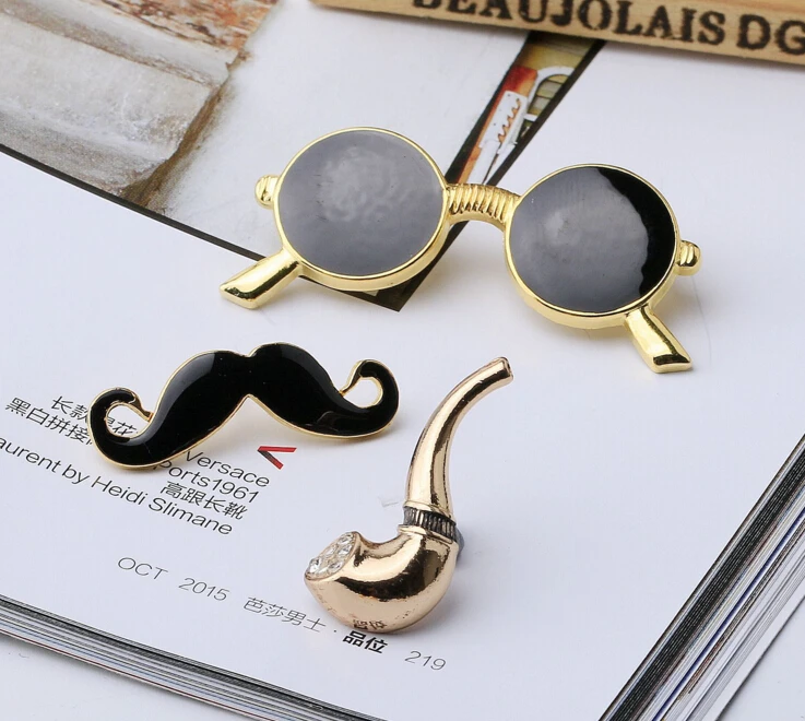 bovvsky Gold color cute mini Glasses Beard Pipe Metal Brooch Pin Set Broches Lapel Pin Men badge collar Vintage Brooches
bovvsky Gold color cute mini Glasses Beard Pipe Metal Brooch Pin Set Broches Lapel Pin Men badge collar Vintage Brooches