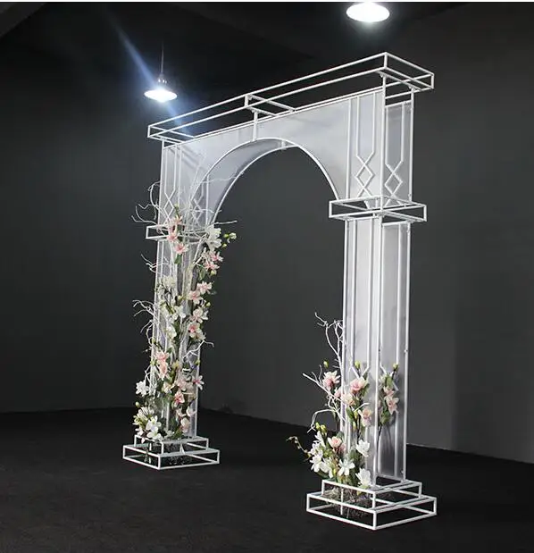 New wedding props Tieyi PVC membrane arch wedding door Happy Gate stage decoration layout background.
New wedding props Tieyi PVC membrane arch wedding door Happy Gate stage decoration layout background.