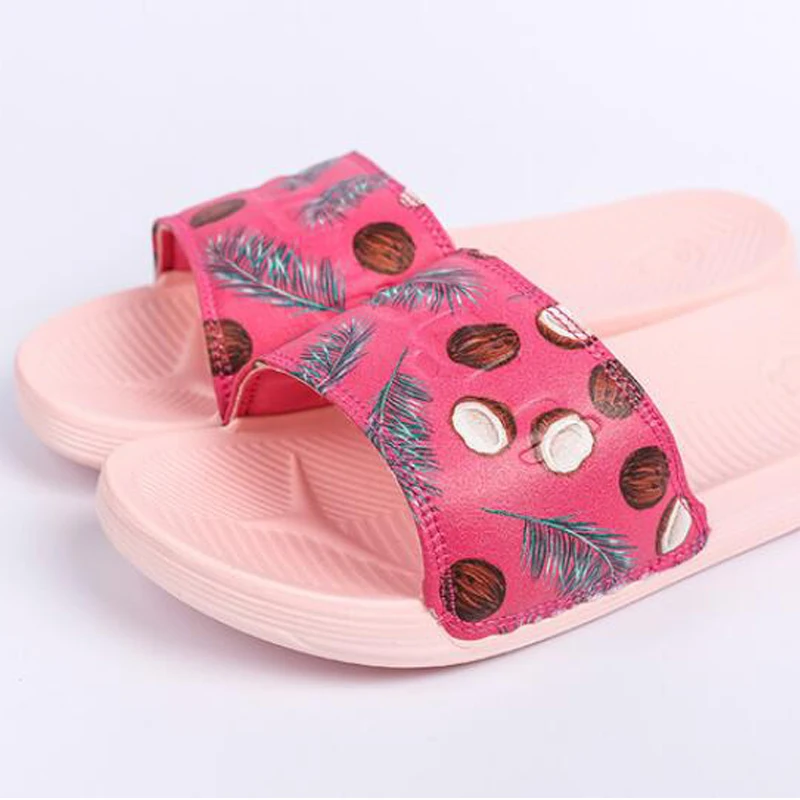 COOLSA Women's EVA Travel Portable Slippers Hawaiian Style Floral Slides Hotel Home Non-slip Soft Sandals Designer Flip Flops
COOLSA Women's EVA Travel Portable Slippers Hawaiian Style Floral Slides Hotel Home Non-slip Soft Sandals Designer Flip Flops