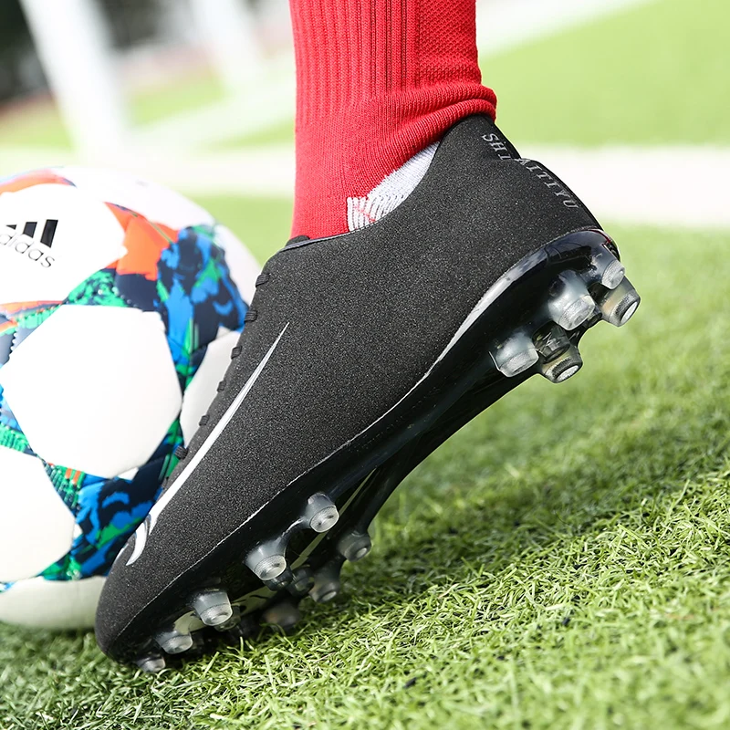 TF & Long Spikes Indoor Futsal Soccer Boots Sneakers Men Soccer Cleats Original Football with Sports Women&Mens Chuteira Futebol
TF & Long Spikes Indoor Futsal Soccer Boots Sneakers Men Soccer Cleats Original Football with Sports Women&Mens Chuteira Futebol