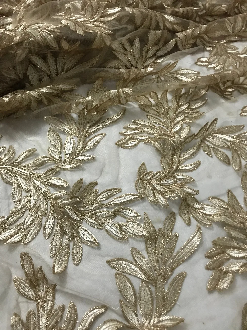 Latest african net lace fabric with sequins JIANXI.C-52014 embroidery mesh tulle fabric with sequins
Latest african net lace fabric with sequins JIANXI.C-52014 embroidery mesh tulle fabric with sequins