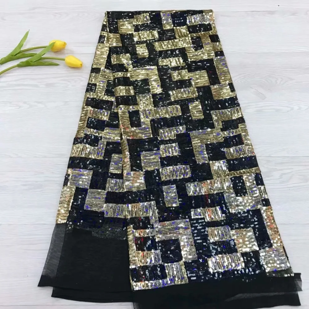 2019 high quality sequence French Nigerian sequins net lace,African tulle mesh sequence lace fabric for dress 5yards/lot YL1029
2019 high quality sequence French Nigerian sequins net lace,African tulle mesh sequence lace fabric for dress 5yards/lot YL1029